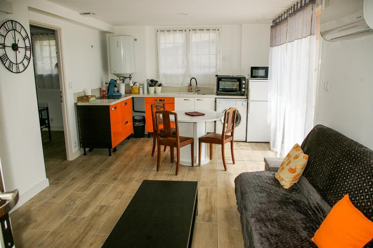 Les Idees D'Emilie Apartment Narbonne Exterior photo